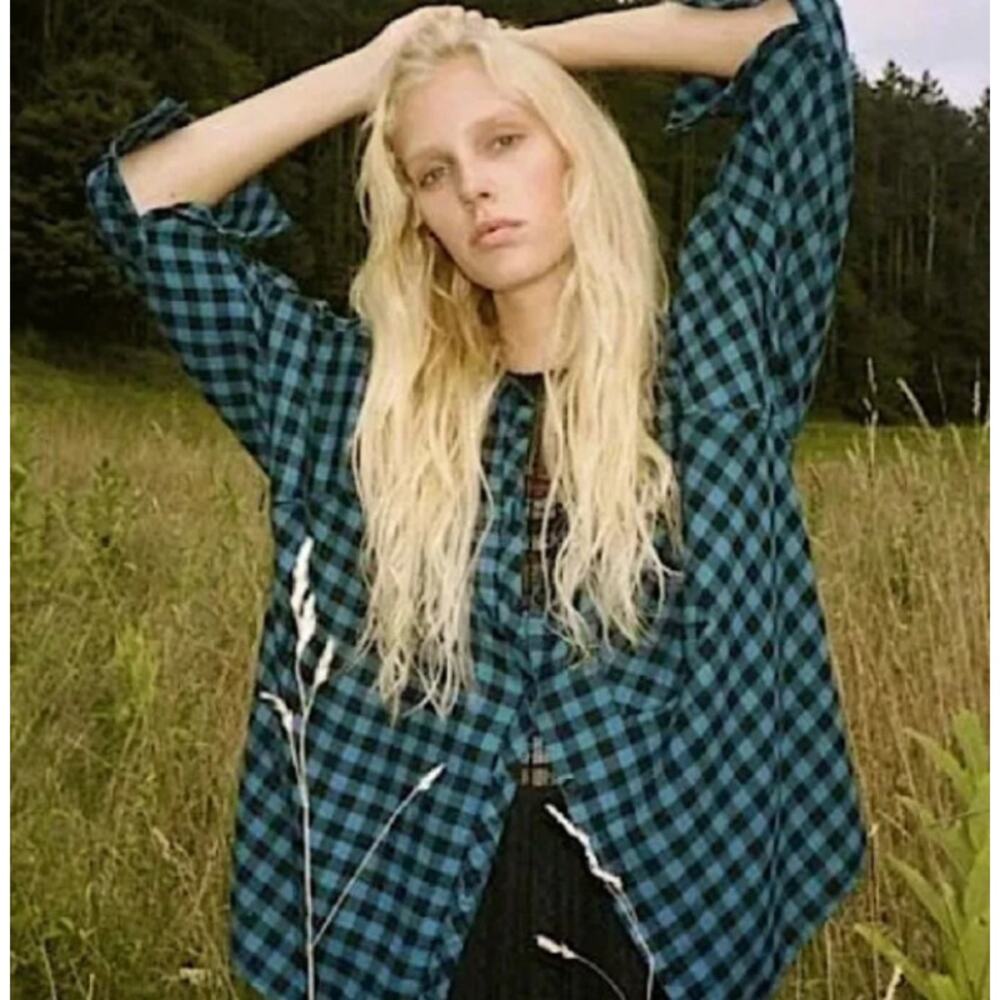 NEW! UO 'Brendan' Drapey Flannel Button-Down Shirt in BLUE / BLACK PLAID (S)